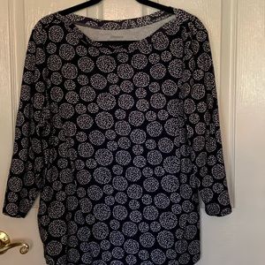 Chicos Ultimate Tee size 3 Navy